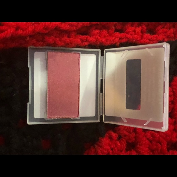 Mineral cheek color - Picture 3 of 4